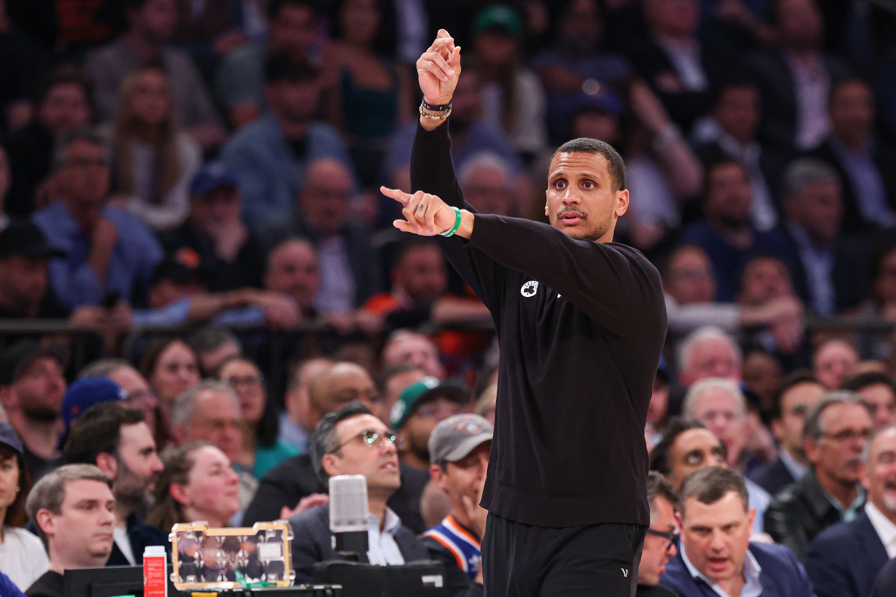 天博体育官方网站-马祖拉：战绩体现的是我们球队 都是队员们的功劳 与我个人无关